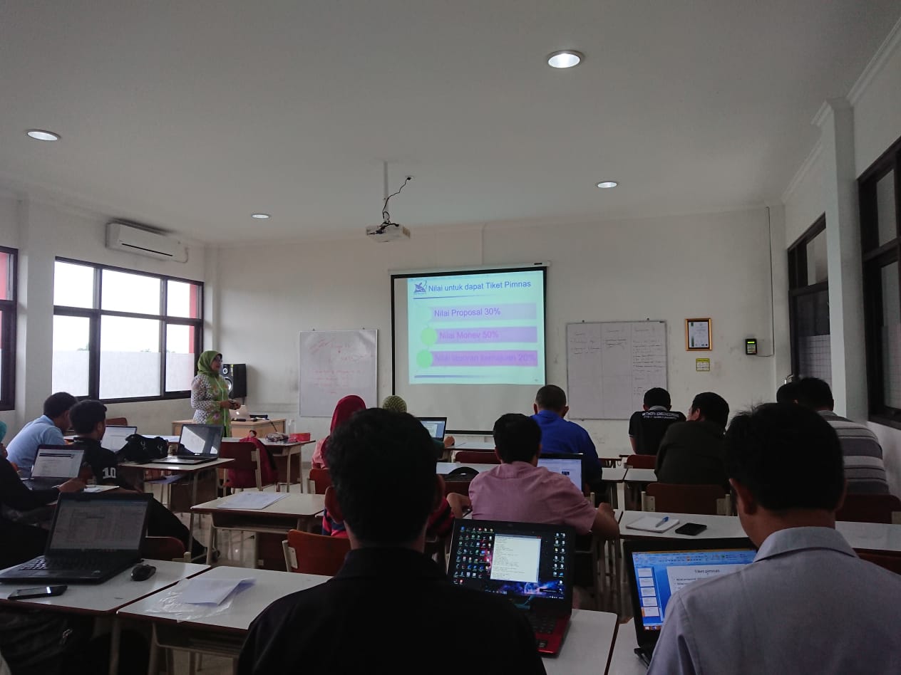 Pelatihan Reviewer PKM