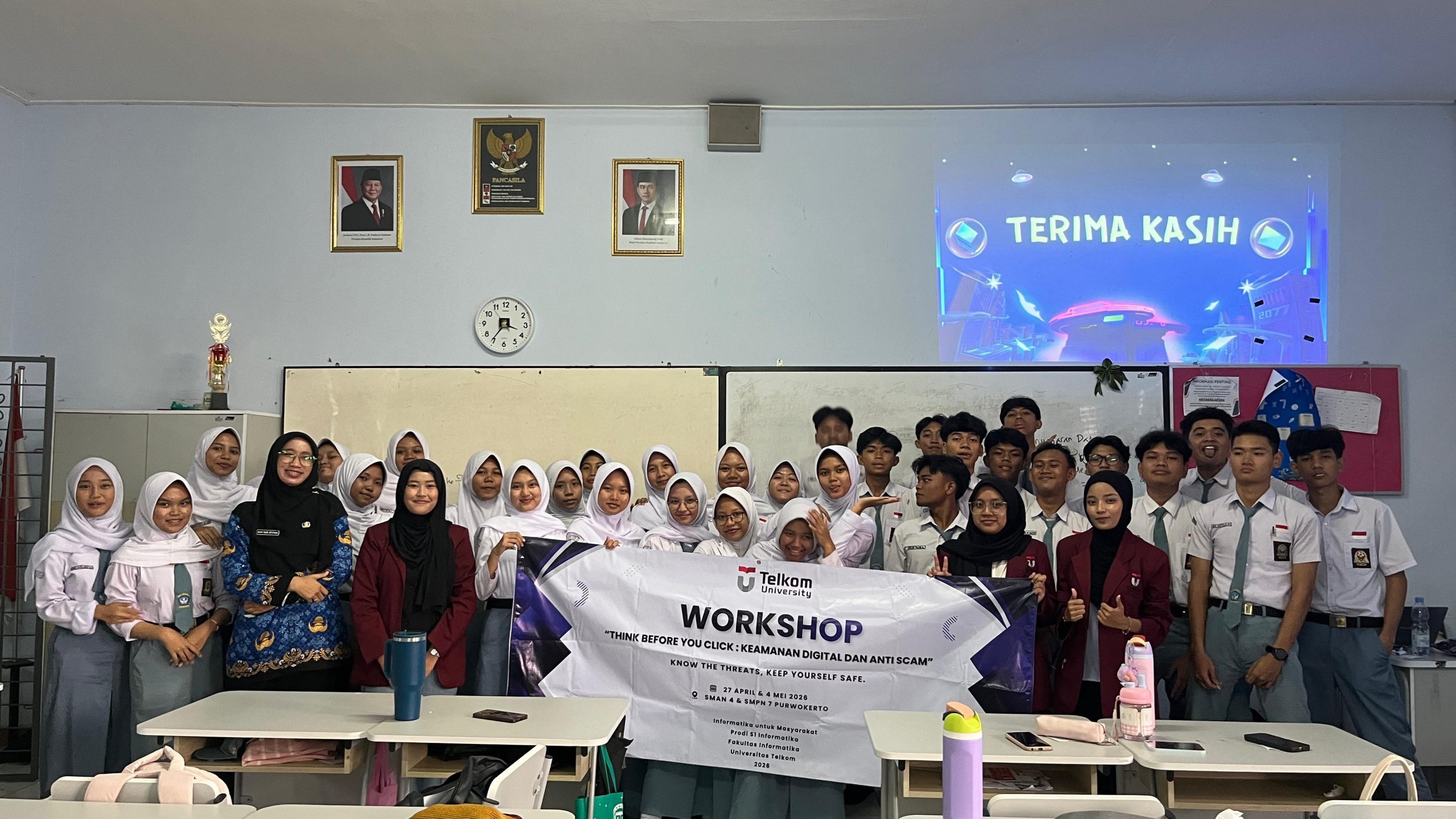 Think Before You Click: Mahasiswa Informatika Edukasi Pelajar ...