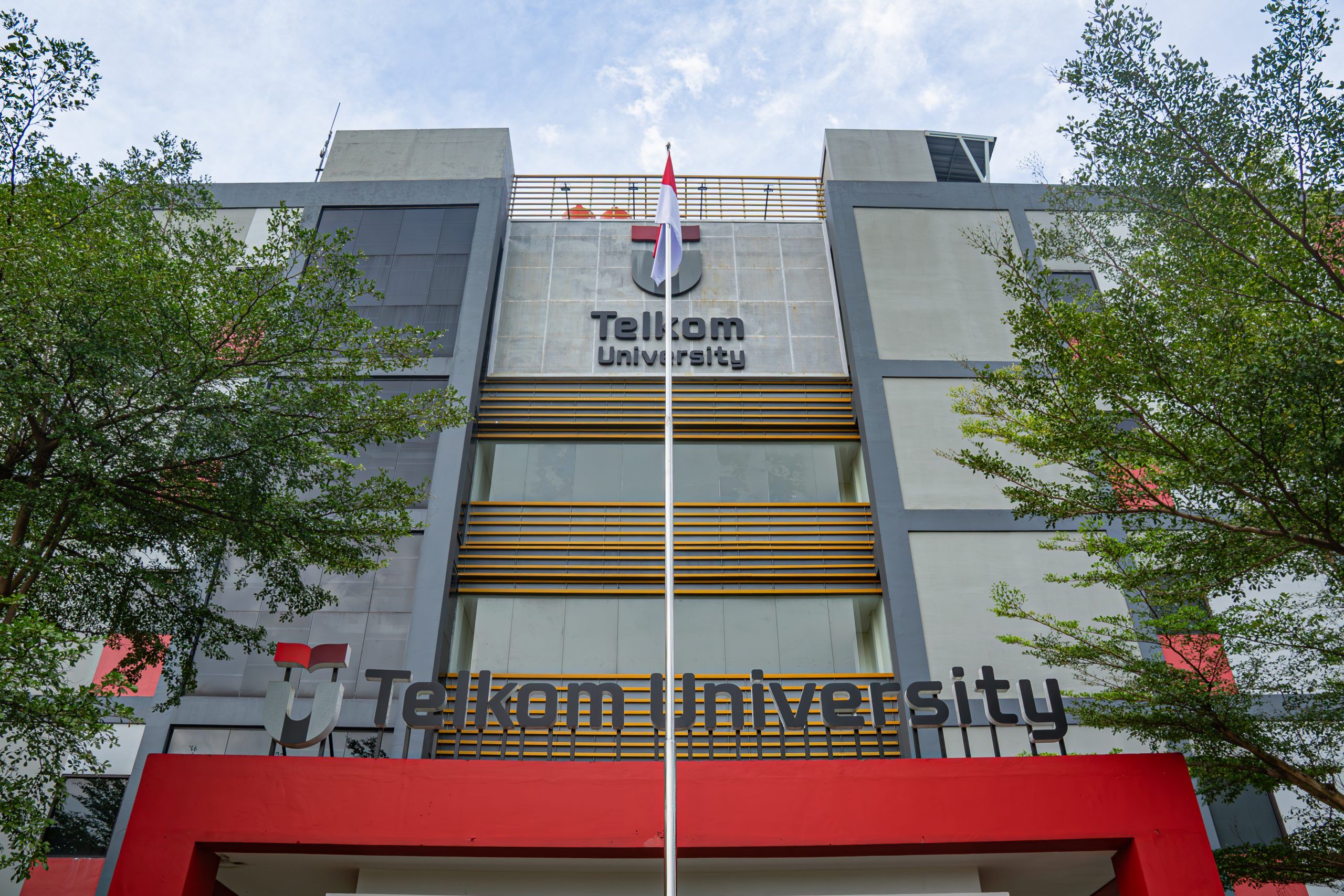 Bangun Masa Depan Bersama Telkom University Purwokerto, Raih&hellip;