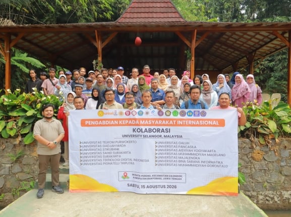 Digitalisasi Pemasaran Gula Semut Desa Pernasidi: Kolaborasi IndoCEISS&hellip;