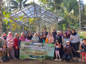 Mahasiswa KKN Telkom University Purwokerto Kembangkan Aquaponik untuk&hellip;