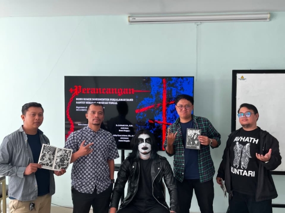 Viral! Mahasiswa DKV Telkom University Purwokerto Sidang dengan&hellip;
